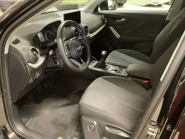 Q2 30 TFSI 81 kW 6-Gang,Navi,PDC plus,elektr. He