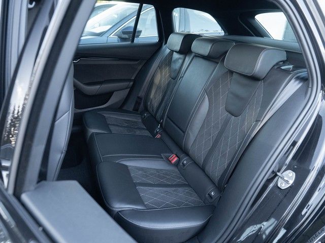 Octavia Combi RS 4x4 DSG DCC+MATRIX+NAVI