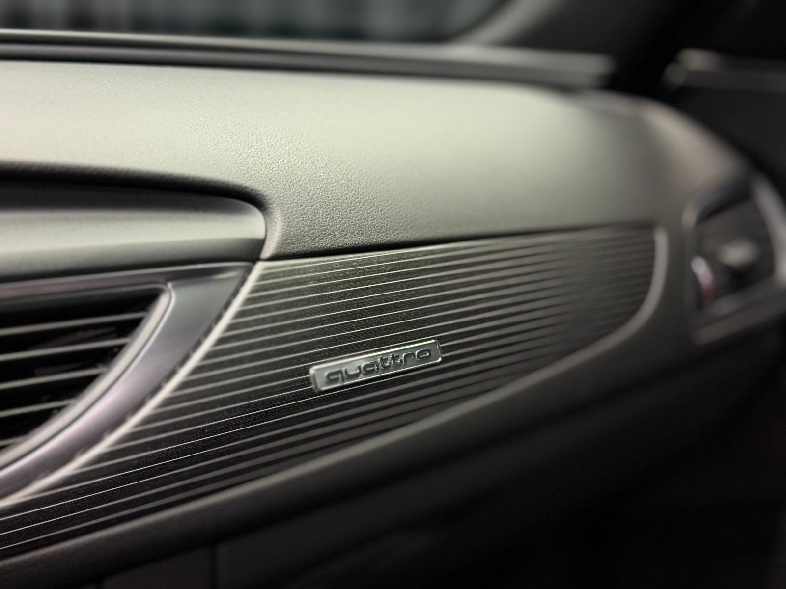 Fahrzeugabbildung Audi A6 3.0 TDI quattro Competition |RS-SITZE|BOSE