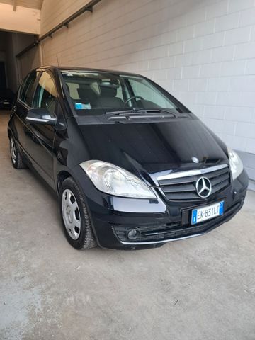 Mercedes-Benz Mercedes-benz A 160 A 160 BlueEFFICIENCY