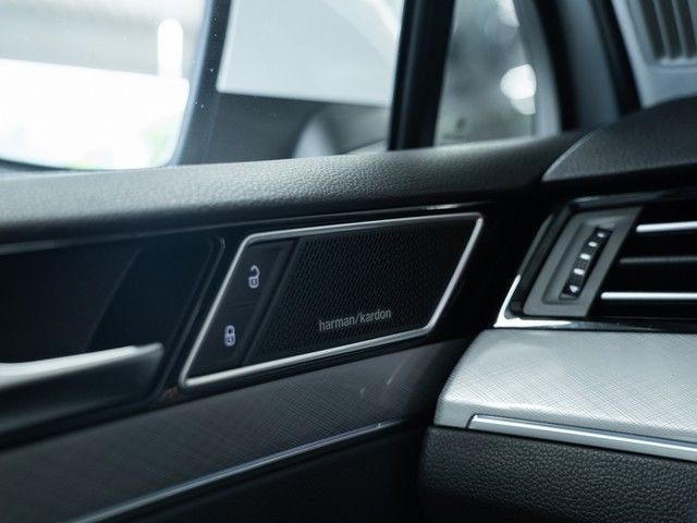 Passat Variant Business TSI DSG AHK Soundsystem