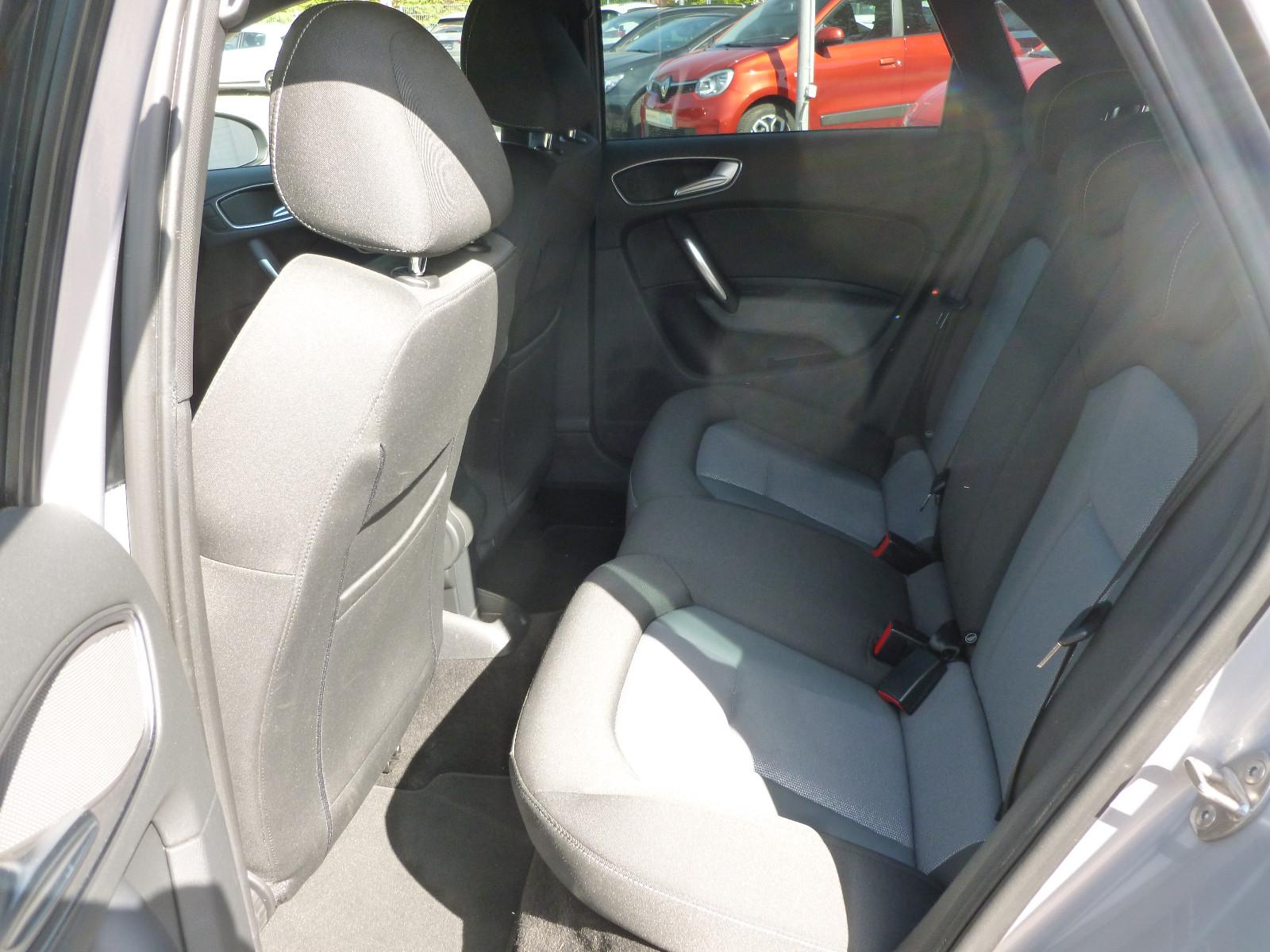 Audi A1 Sportback Sport S-Line Navi/Klima/PDC/BT