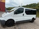 Renault Trafic 2 9 Sitze - Renault Trafic in Mainz