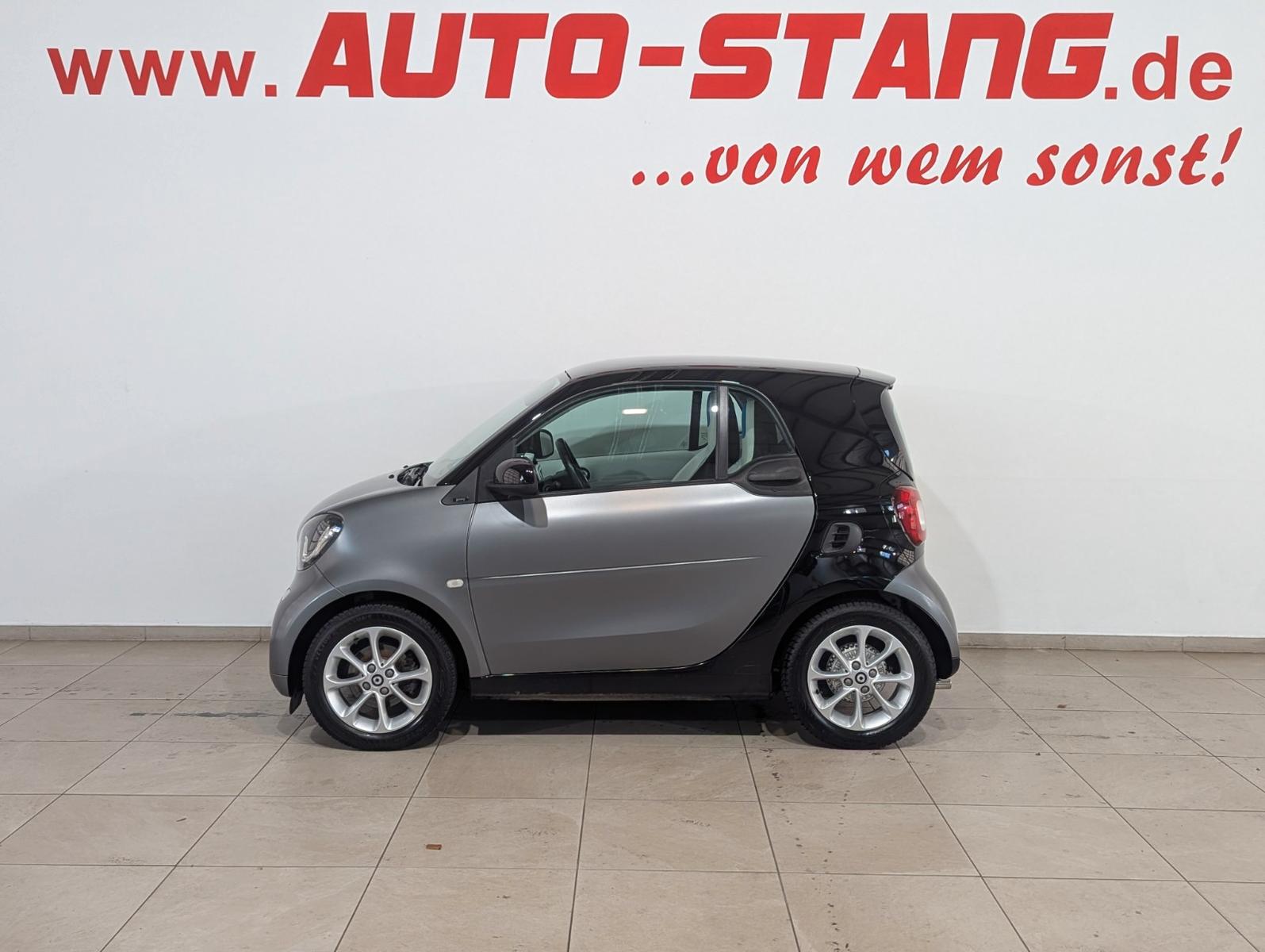 Smart ForTwo fortwo coupe 0.9 *NAVI*SH*Panorama*