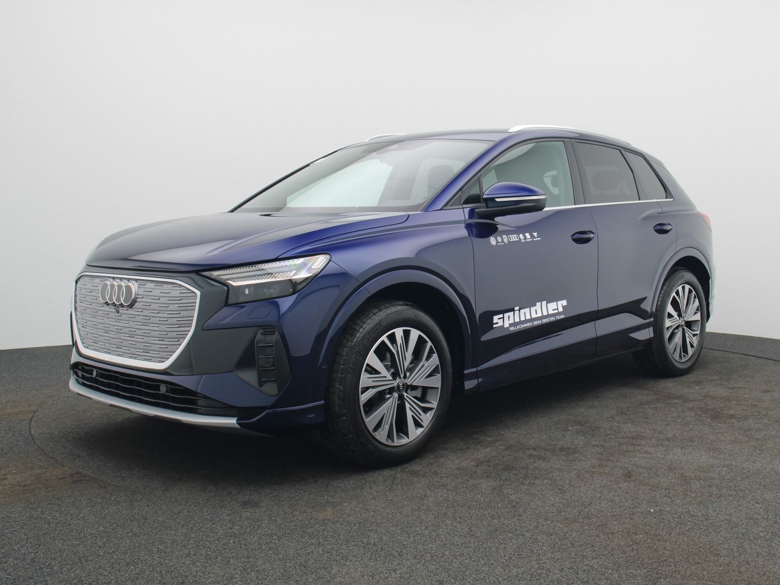 Audi Q4 e-tron 40 advanced / Navi plus, Matrix, AHK imagem 2