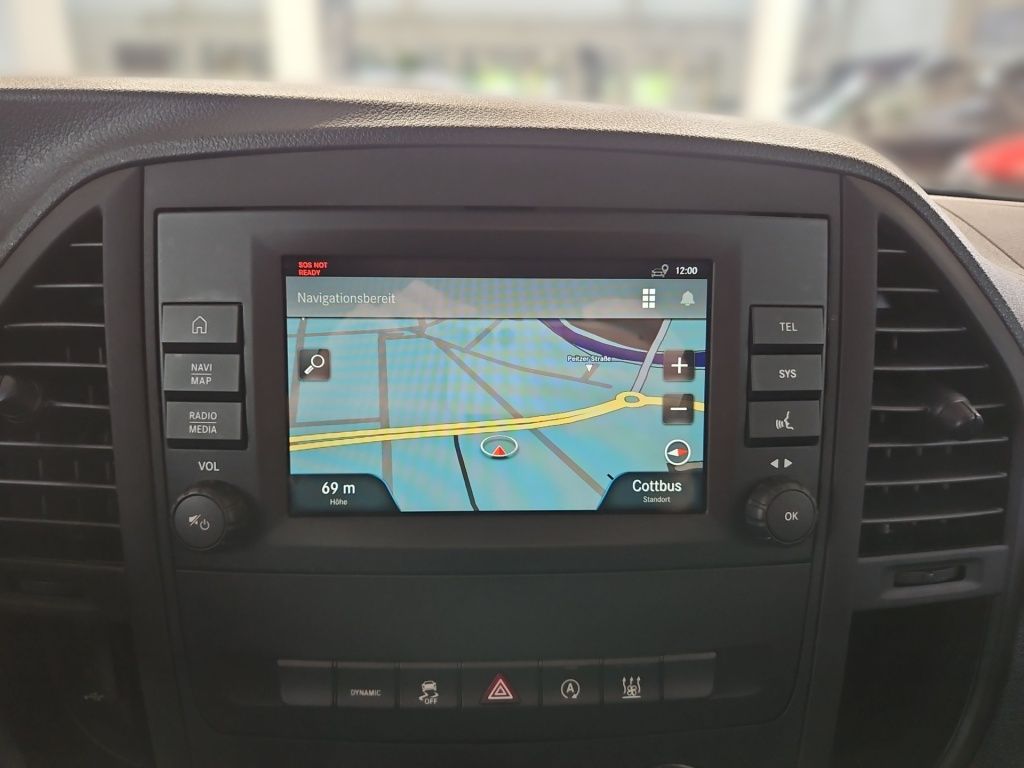 Fahrzeugabbildung Mercedes-Benz Vito 119 Tourer PRO lang 4x4 STHZ Flügeltüre AIR