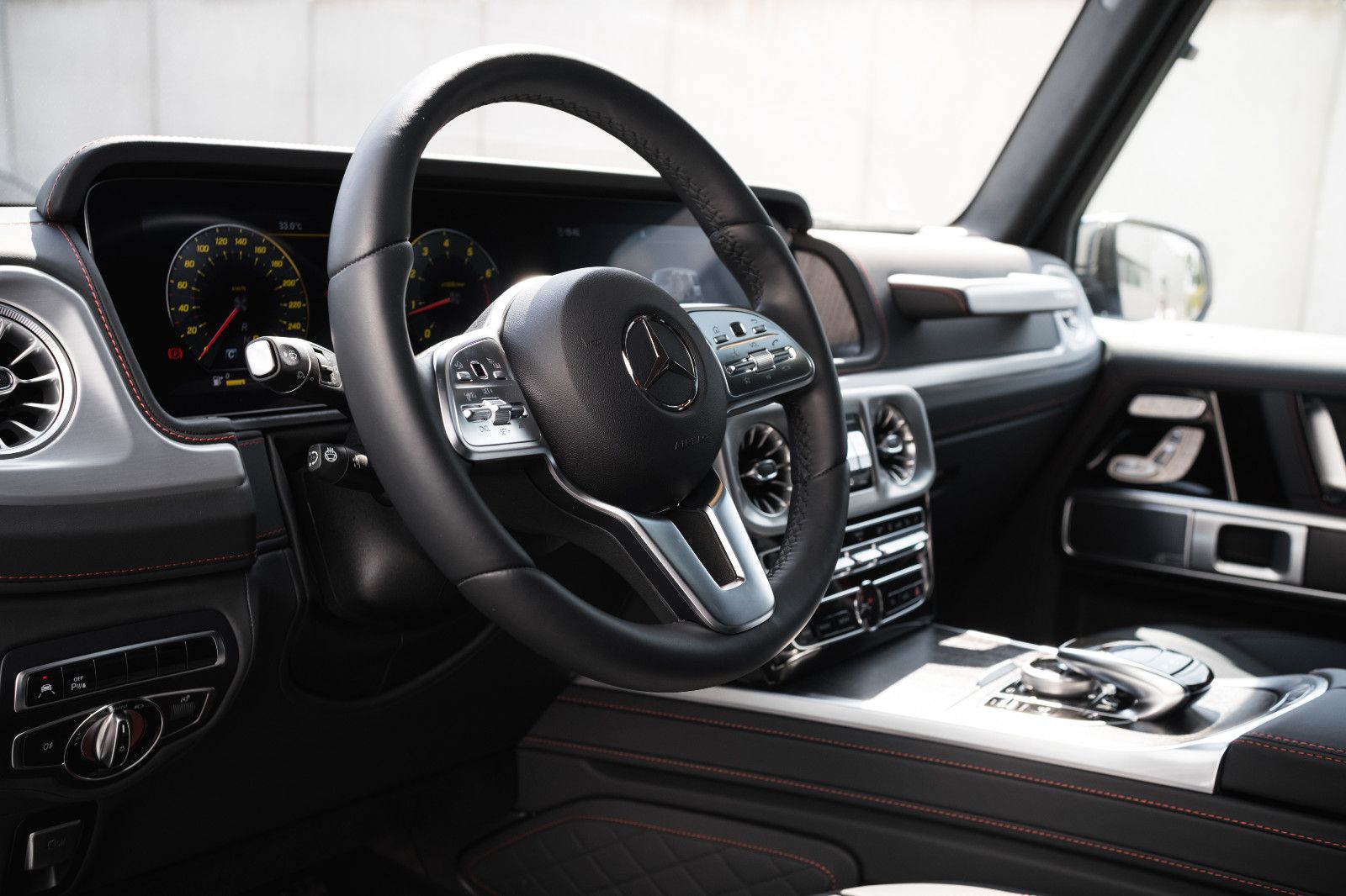 Fahrzeugabbildung Mercedes-Benz G 500-Superior-Night-P. I&II-STHZ.-Technik-Paket