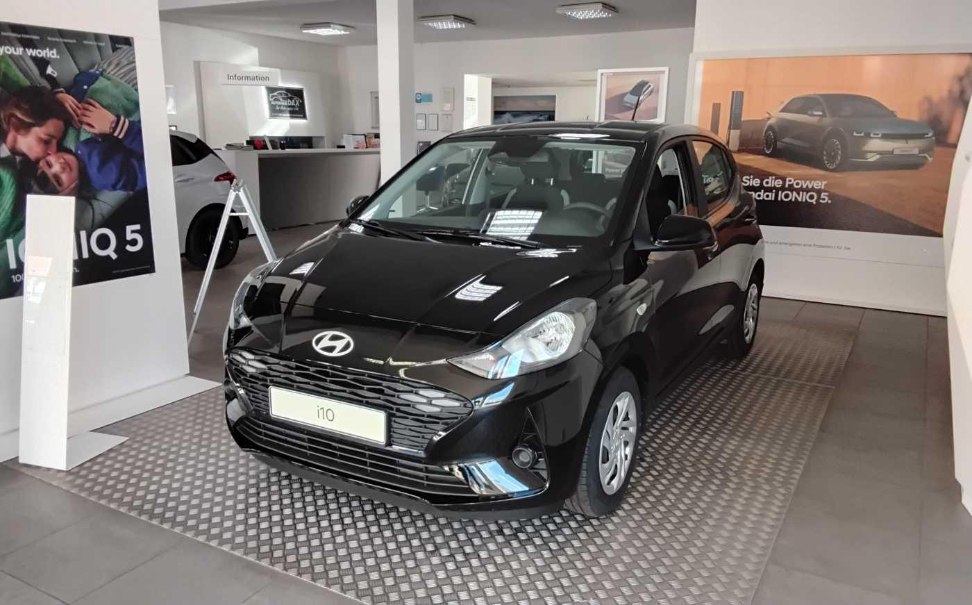 Hyundai i10 1.0 NAVI KAMERA CARPLAY SH LH