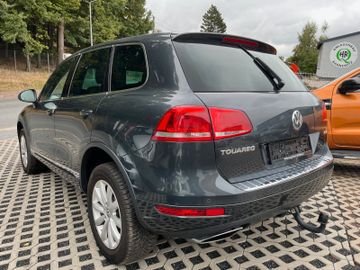Volkswagen Touareg - 4