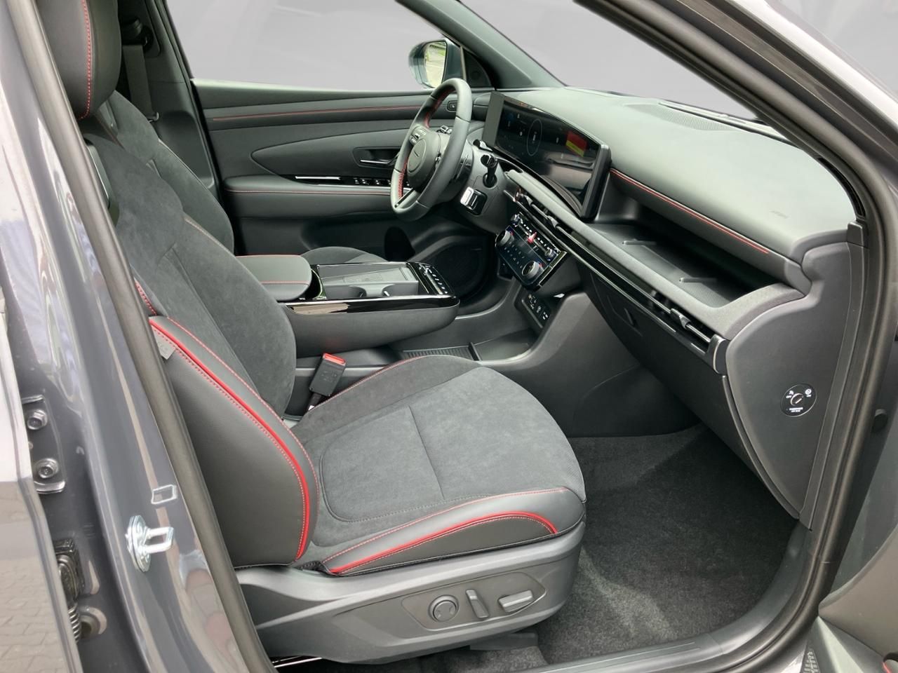 Fahrzeugabbildung Hyundai TUCSON N-LINE X 4xSHZ ACC AUT Akustikglas HUD