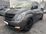 Hyundai H-1 2.5 CRDi Travel - gebrauchte Hyundai H-1 aus dem Jahr 2009
