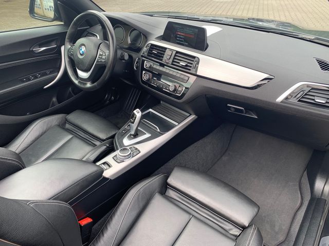 Fahrzeugabbildung BMW 220d Cabrio Sport Line+Adaptive LED+Navi+Leder