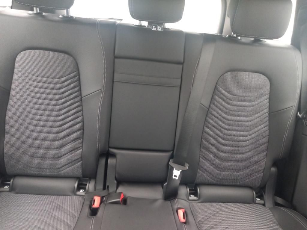 Fahrzeugabbildung Mercedes-Benz GLB 200 d Pano-Dach*Multibeam*Keyless-Go*Kamera*