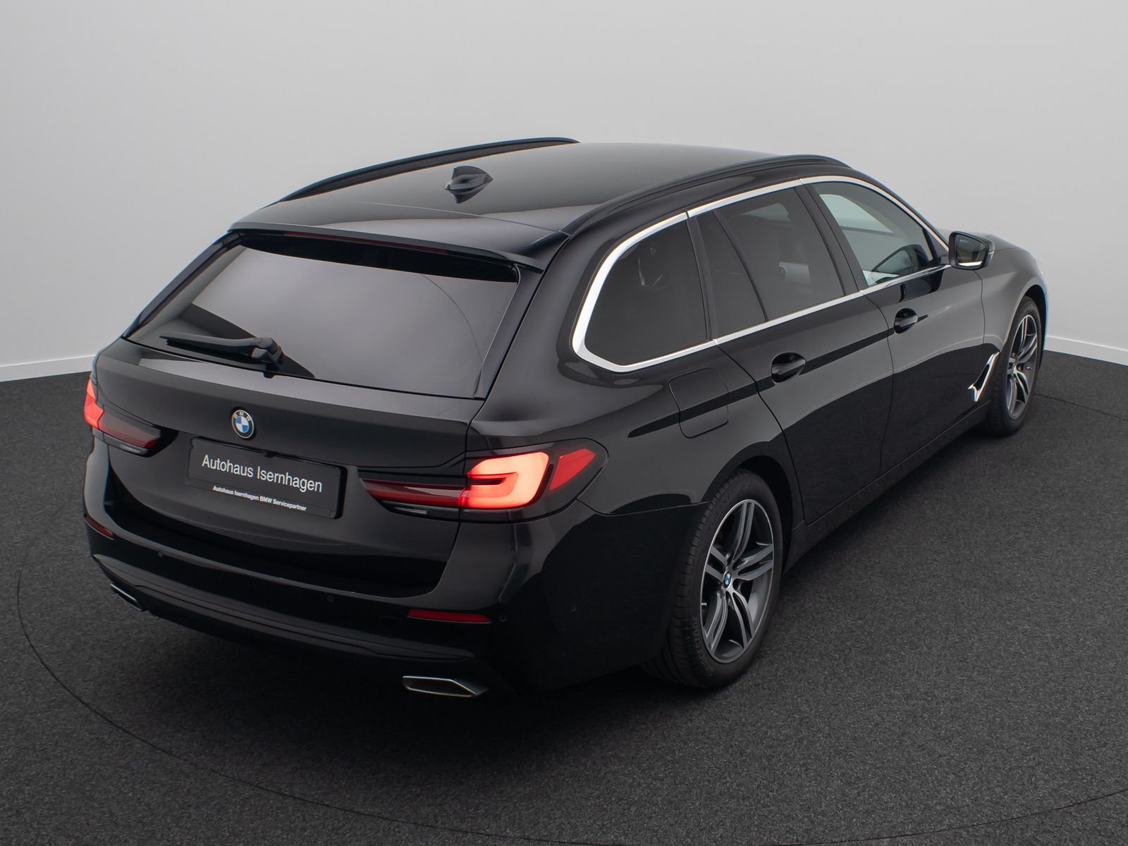 Fahrzeugabbildung BMW 520i HUD HiFi DAB Kamera Leder Alarm 4xKlima