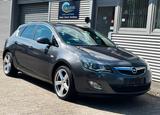 Opel Astra J 1.4 TURBO INNOV. CAM NAVI tLEDER XEN "18 - Opel Astra aus 2011: Turbo