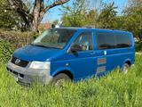 Volkswagen T5 Caravelle - gebrauchte VW T5 Caravelle aus dem Jahr 2006