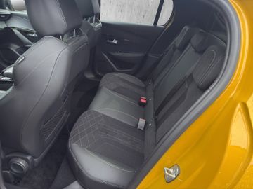 Peugeot 208 e- 136 (e-)GT Pack Kam.+KeyLess+LED+Navi