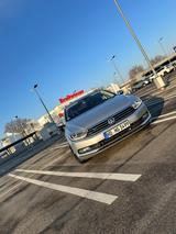 Volkswagen Passat Variant 2.0 TDI SCR Highline Variant ...