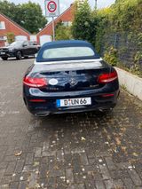 Mercedes-Benz C 220 d 4MATIC Autom. - - Mercedes-Benz C 220 mit Diesel-Antrieb: Cabrio
