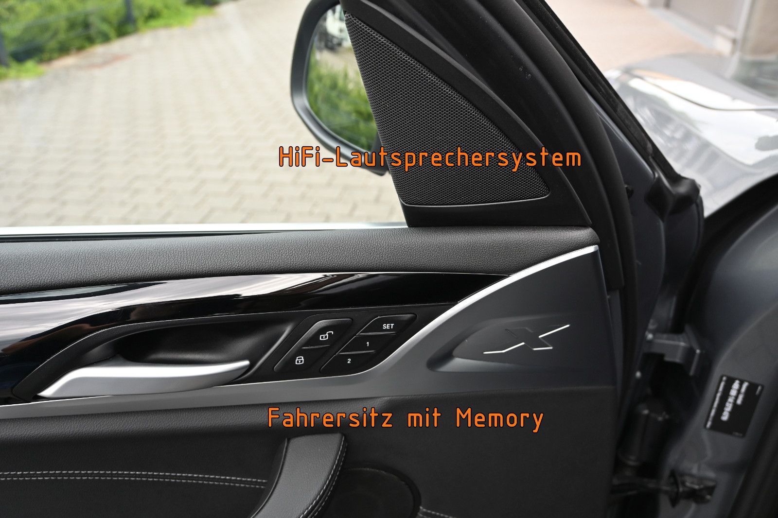 Fahrzeugabbildung BMW X3 xDr.20d °AHK°HUD°MEMO°SITZKLIMA°STANDHZG°360°