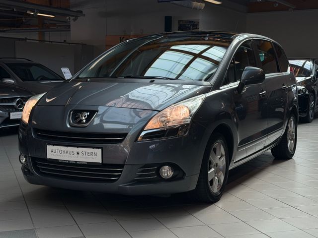 PEUGEOT 5008|Pano|HeadUp|SHZ|AHK|PDC|Isofix|7-Sitzer