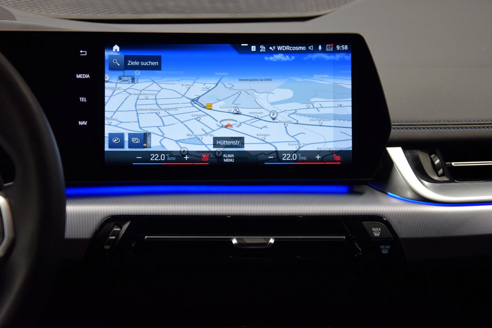 Fahrzeugabbildung BMW 223d xDrive Active Tourer M Sport ACC HuD 360°