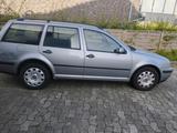 Volkswagen Golf 4 Variant - Volkswagen Golf aus 2005: Variant