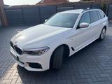 BMW 530d Touring A -