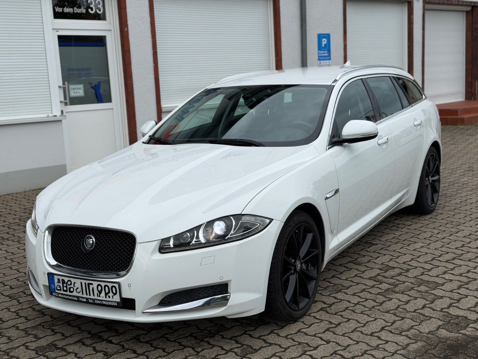 Jaguar XF Sportbrake 3.0 V6 Diesel S VOLL-PAKET