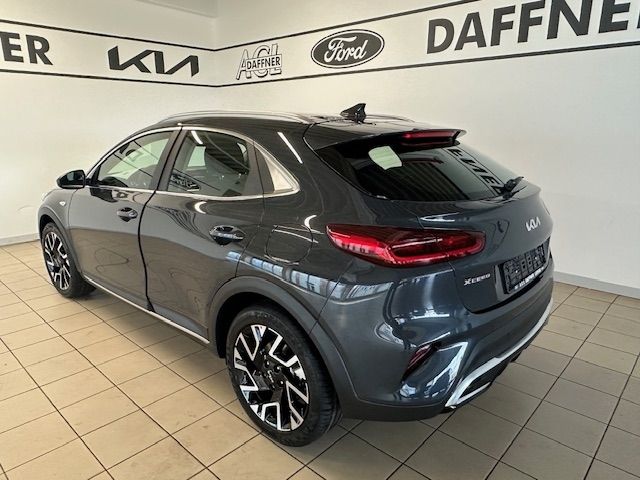 Fahrzeugabbildung Kia XCeed Vision 1.0 T-GDI LED Navi Kamera DAB