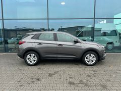 Fahrzeugabbildung Opel Grandland X Innovation Autom. AHK LED Kamera 18"