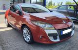 Renault Megane Coupé Luxe dCi 160 FAP Luxe TOP ZUSTAND! - Renault Megane mit Diesel-Antrieb: Sportwagen