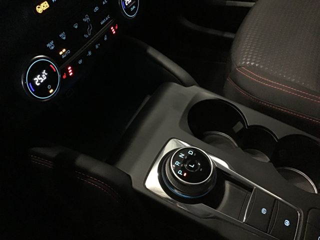 Fahrzeugabbildung Ford Kuga ST-Line 2.4 PHEV Navi/AHK/HUD/Kamera/SHZ