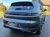 Porsche Cayenne S E-Hybrid Sport Design/Pano/Sportabg/ - Porsche Cayenne mit Hybrid-Antrieb: Schiebedach