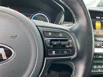 Kia Niro Spirit e-Niro +Navi+LED+Kam.+SD+KeyLess+SHZ