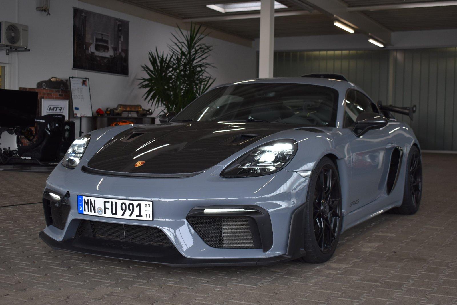 Porsche Cayman 718 Cayman GT4 RS Weissach-Paket Lift 90L