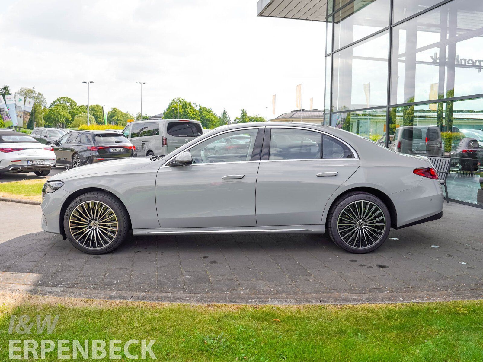 Fahrzeugabbildung Mercedes-Benz E 450 d Exclusive Premium Plus 4Matic