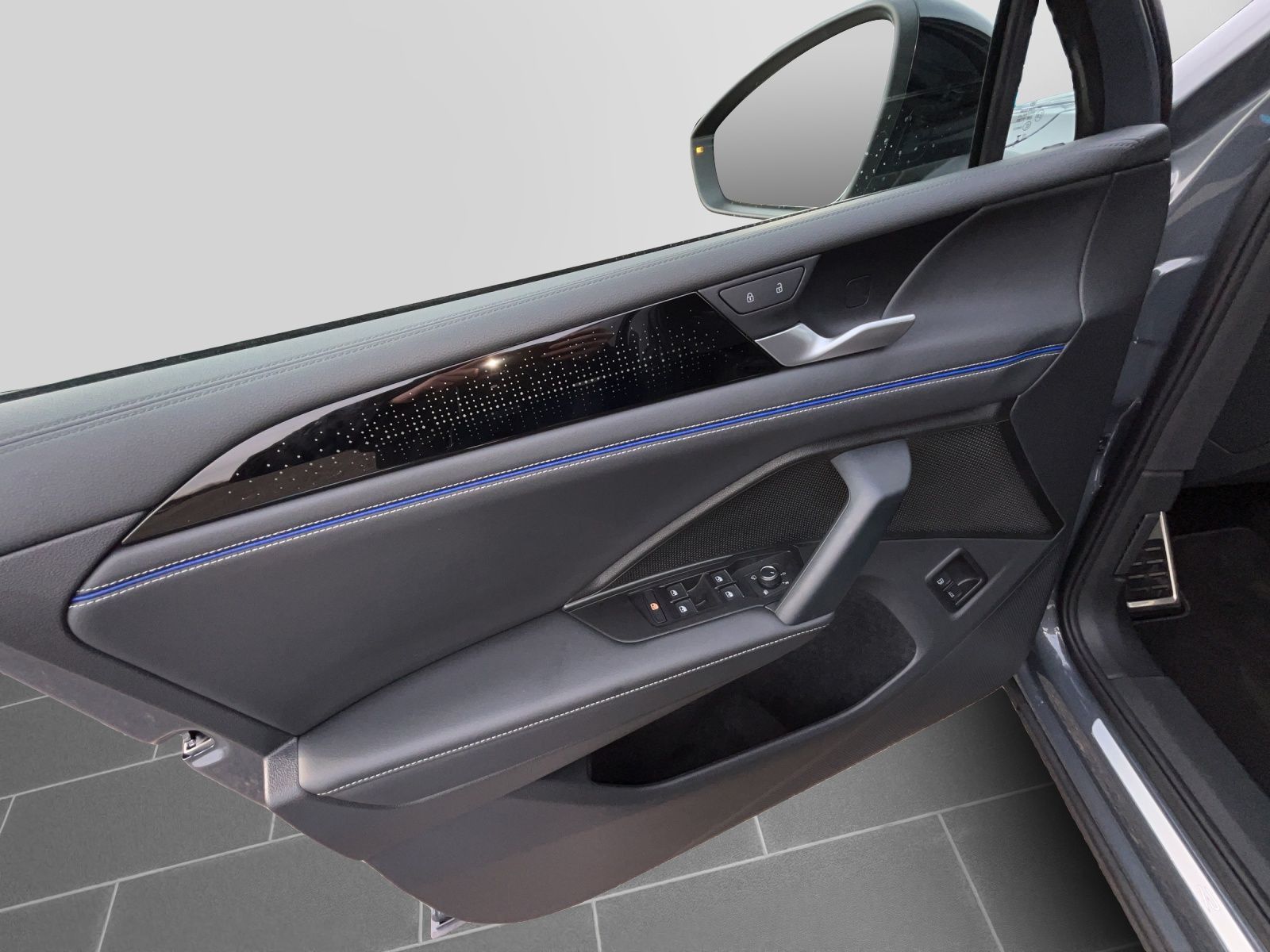 Volkswagen Tiguan - Bild 13