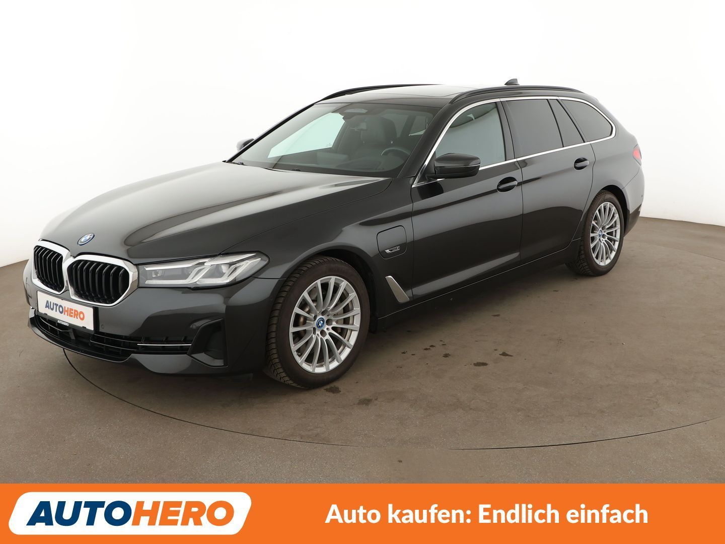 BMW 5er 520e Aut.*HEAD-UP*PANO*NAVI*LED*ACC*CAM*HK*