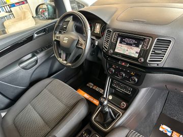 MYAUTOCENTER – Gebraucht- und Jahreswagen mit Werkstattservice in Pfaffenhofen Seat Alhambra Style *7Sitzer*BiXenon*AHK*Schiebedach*