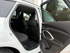 AUDI Q5 2.0 TDI quattro 150 kW/ 21"/ BUSINESS/ S LINE AUDI Q5 2.0 TDI quattro 150 kW/ 21"/ BUSINESS/ S LINE