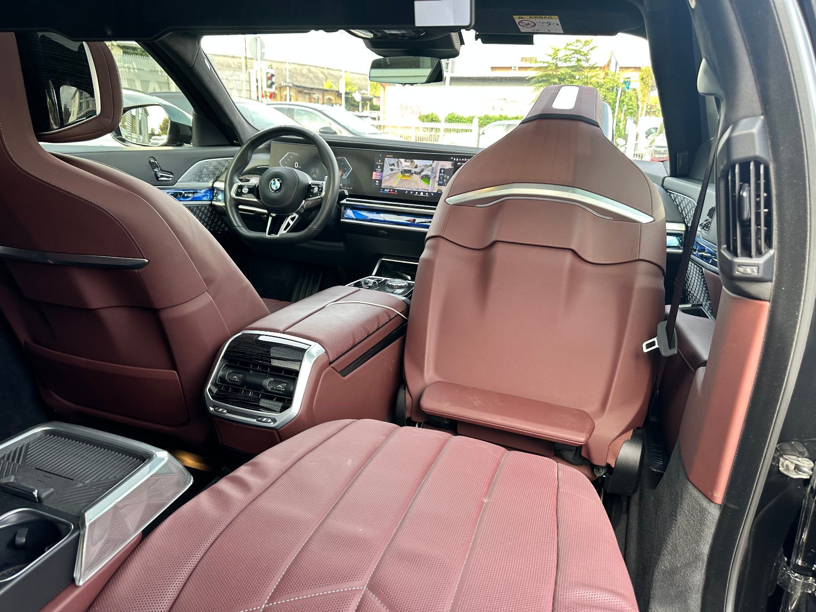 Fahrzeugabbildung BMW 740d LANG xDRIVE M SPORTPAKET*VOLL*