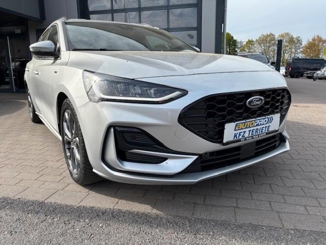 Ford Focus Turnier ST-Line ACC LED NAVI Kamera