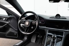 Fahrzeugabbildung Porsche Panamera 4S Hybrid *1. Hand / MwSt. / Approved*