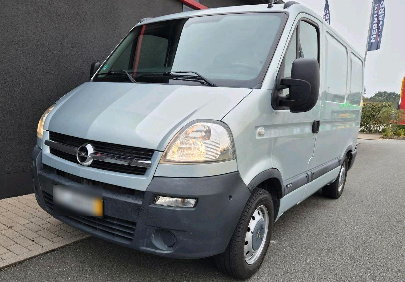 Opel Movano