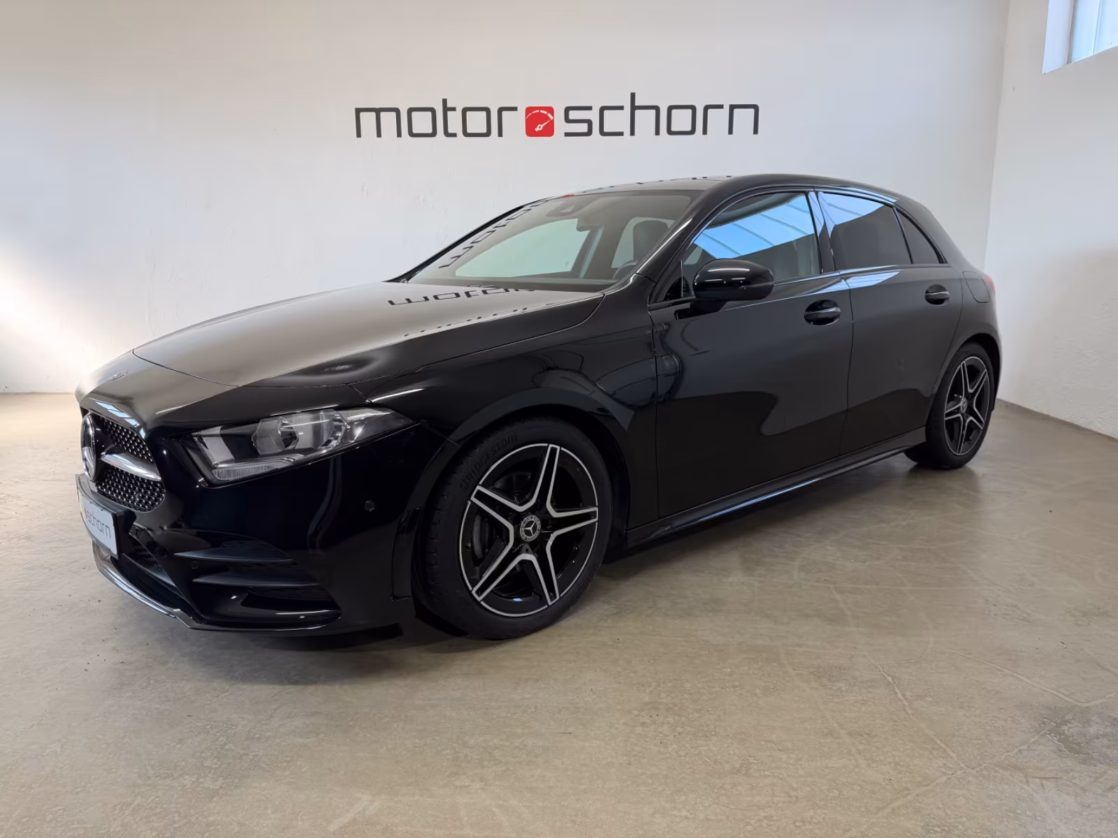 Mercedes-Benz A 180d AMG|PanoramaGSD|LED|Night