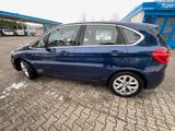 BMW 225xe iPerformance Active Tourer - blaue BMW 225 Active Tourer