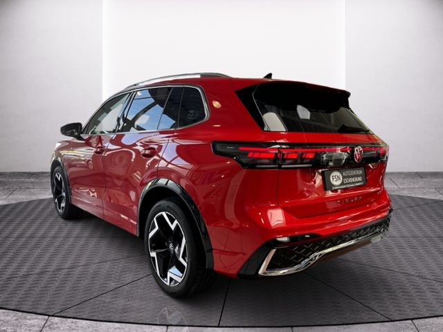 Fahrzeugabbildung Volkswagen Tiguan 1.5 eTSI DSG R-LINE PANORAMA STDHZG NAVI