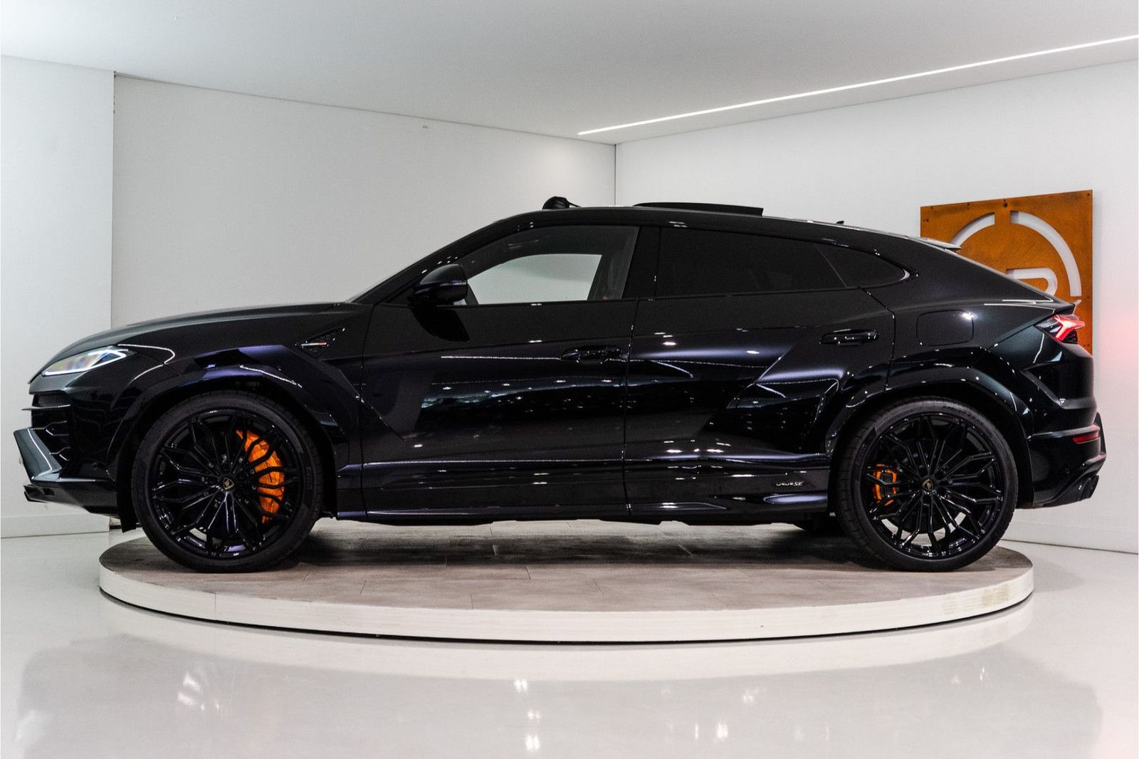 Lamborghini Urus 4.0 V8 Hybrid SE 800PK | Ad Personam | Nero imagem 2