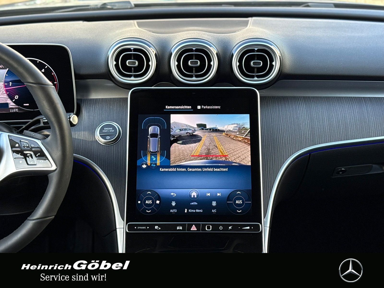 Fahrzeugabbildung Mercedes-Benz C 220 d T 4MATIC*AHK*BURMESTER*DIGITAL LIGHT*